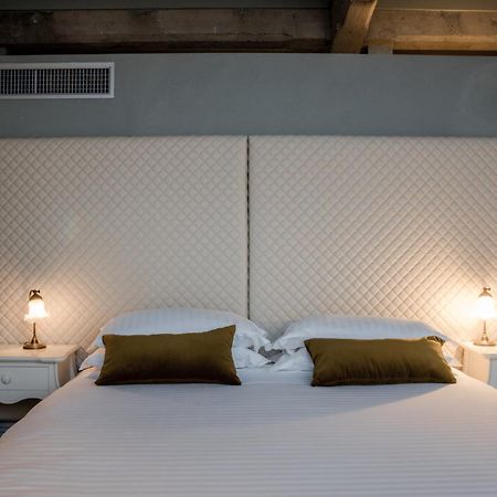 Le Ali Del Frassino Hotell Peschiera del Garda Eksteriør bilde
