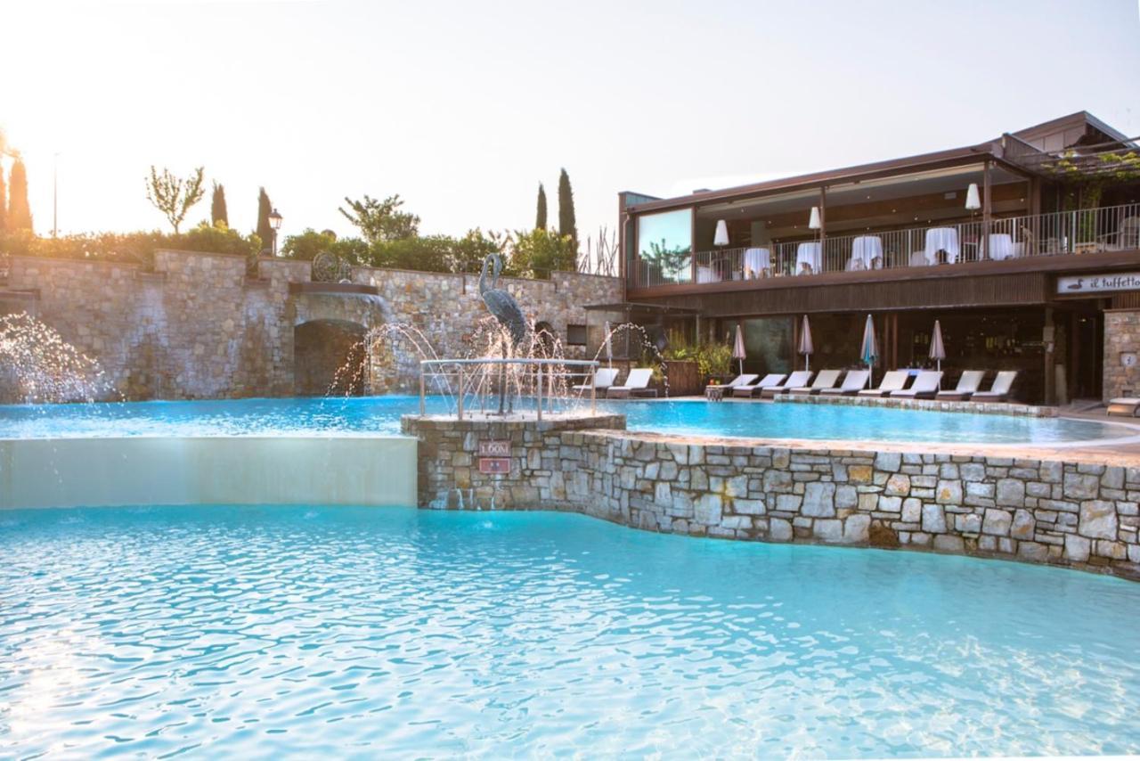 Le Ali Del Frassino Hotell Peschiera del Garda Eksteriør bilde